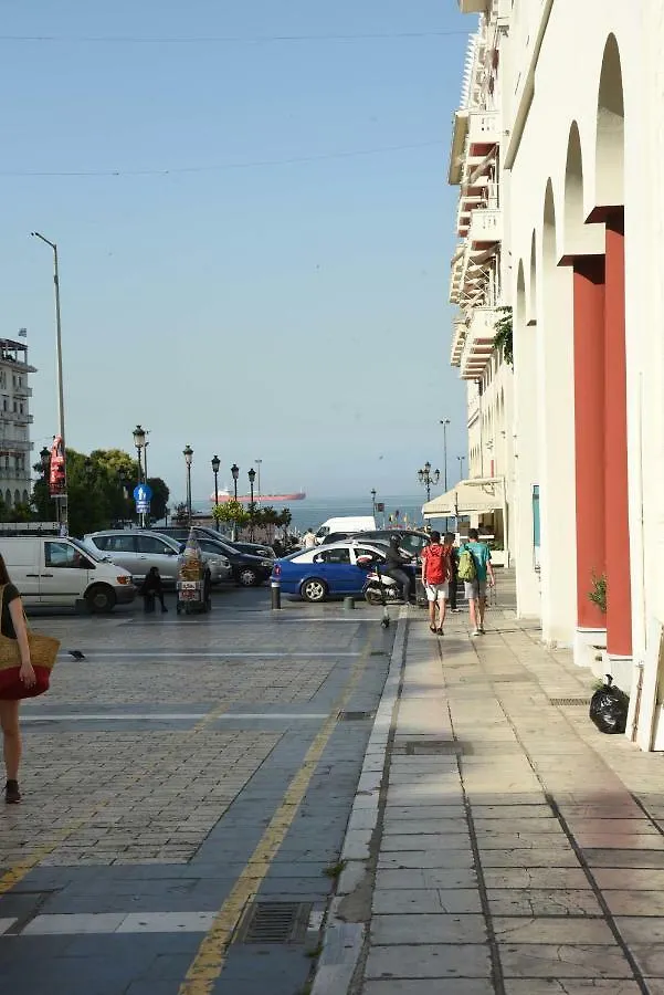 Delmare Aristotelous 7 Thessaloniki